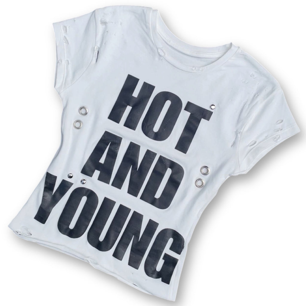 HOT AND YOUNG BABY TEE
