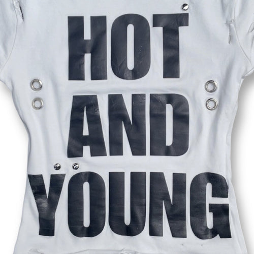 HOT AND YOUNG BABY TEE