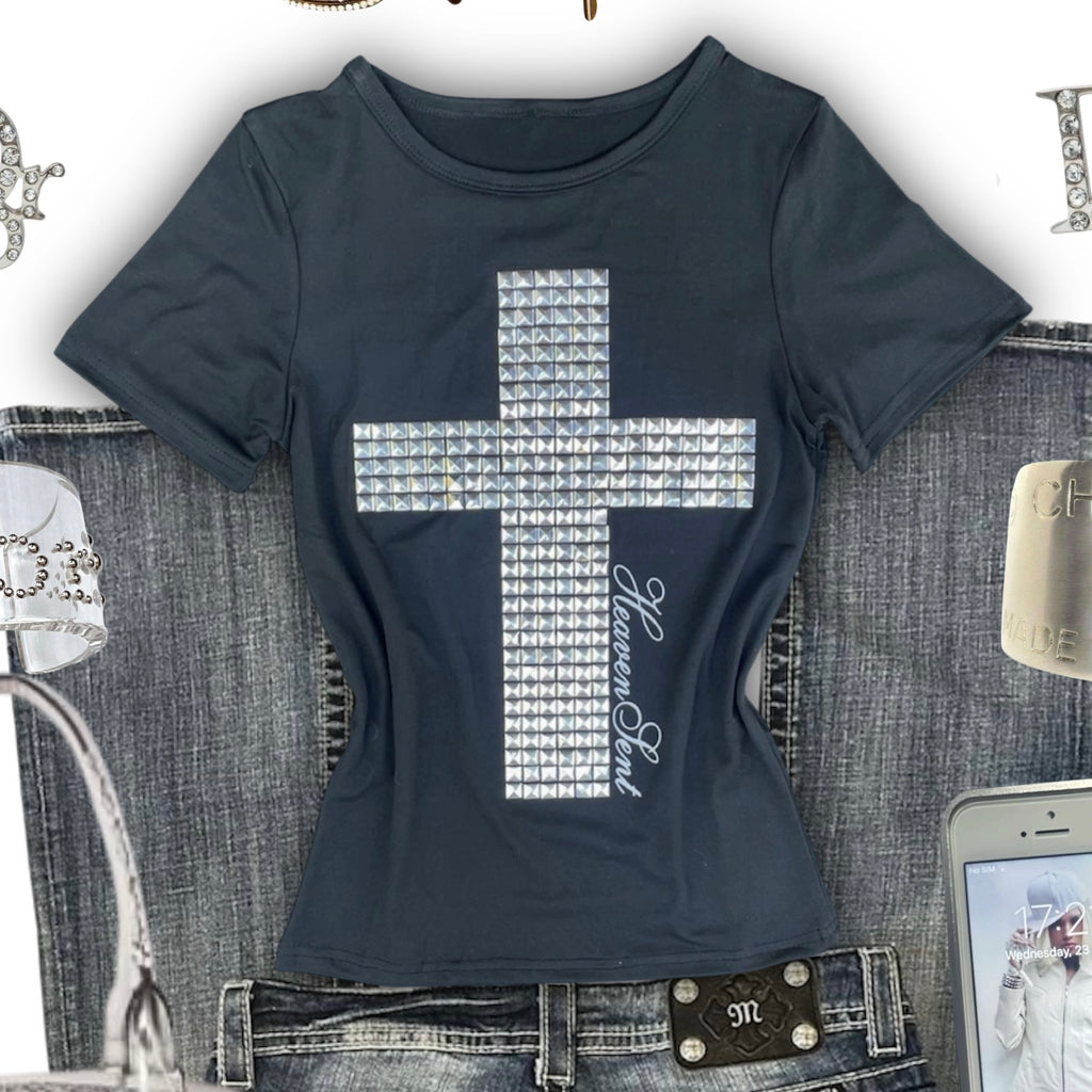 STUD CRO$$ TEE
